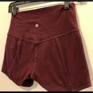 Lululemon Align 4” Shorts - Size 6 - Maroon